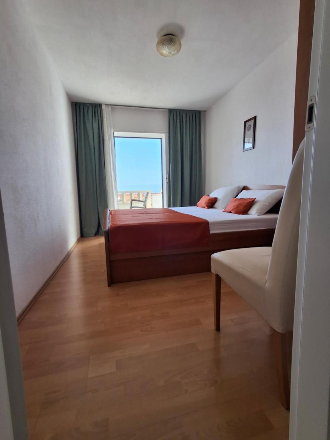 Apartment Irena Bol Buitenkant foto