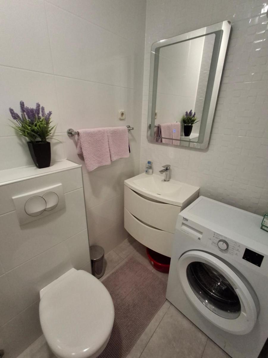 Apartment Irena Bol Buitenkant foto